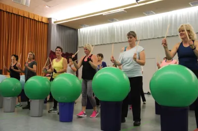 Aerobic Frauen Montag