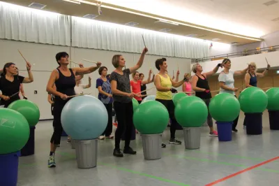 Aerobic Frauen Montag