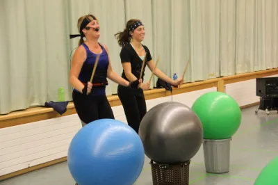 Aerobic Frauen Montag