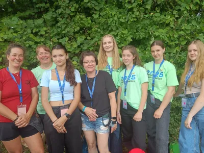 Betreuerinnen und Turnerinnen beim Landeskinderturnfest Bühl 2025