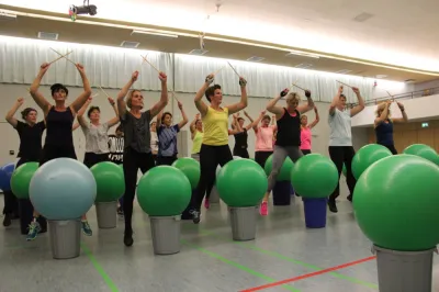 Aerobic Frauen Montag