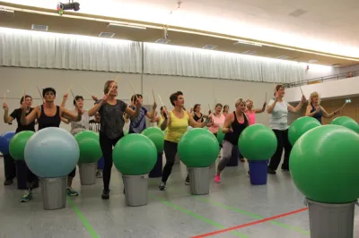 Aerobic Frauen Montag