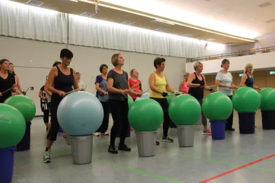 Aerobic Frauen Montag