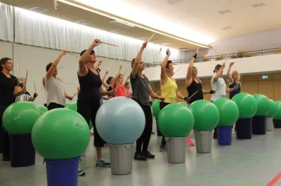 Aerobic Frauen Montag