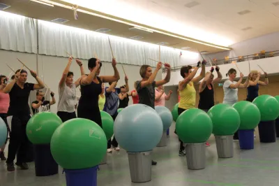 Aerobic Frauen Montag