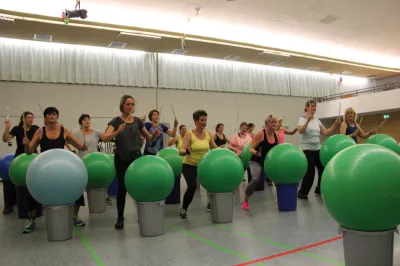 Aerobic Frauen Montag