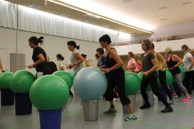 Aerobic Frauen Montag
